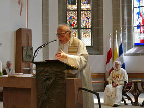 50jähriges Priesterjubiläum von Pfarrer Strenger (Foto: Karl-Franz Thiede)